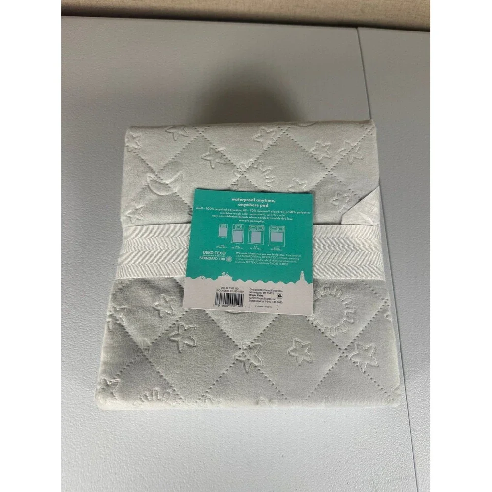 Pillowfort Absorbent Waterproof Anywhere Pad w/Plush Cover 30